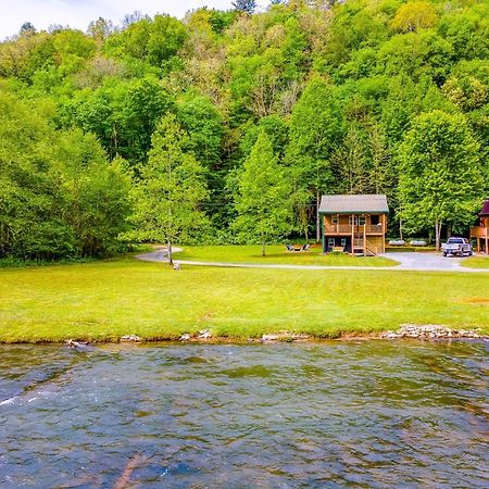 Villa Cozy Riverfront Cabin With Fire Pit Fish And Explore! à Murphy Extérieur photo