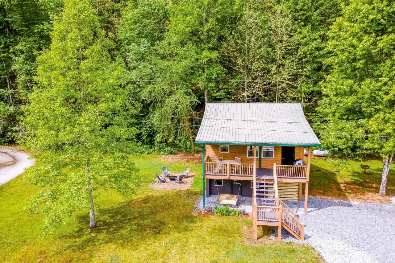 Villa Cozy Riverfront Cabin With Fire Pit Fish And Explore! à Murphy Extérieur photo